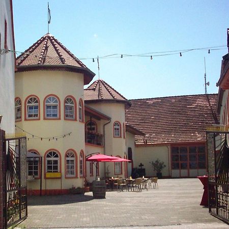Weinschloesschen Im Weingut Roos Hotell Ilbesheim Exteriör bild